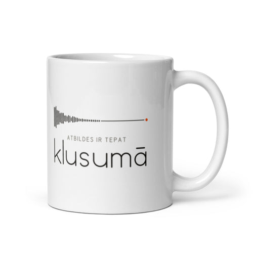 Balta · priekšpuse – Atbildes ir tepat – klusumā